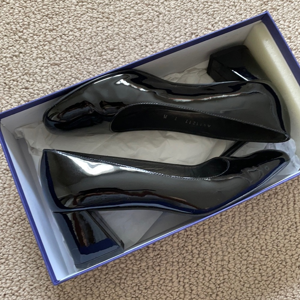 Stuart Weitzman Marymid Black Patent Pump